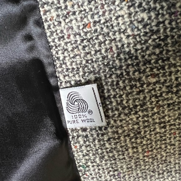 100% Wool Trench Long Coat - Picture 7 of 8